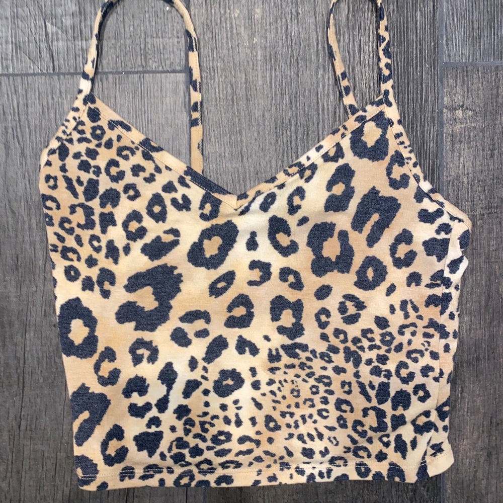 Cheetah Design Crop Top 🤎